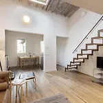 Ghibellina Attic