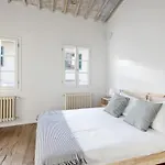 Ghibellina Attic